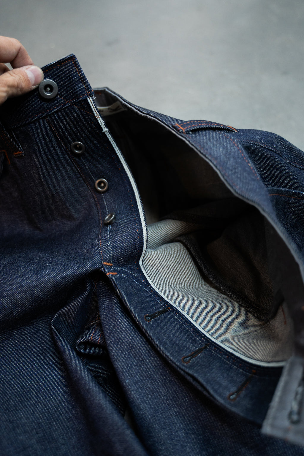 C5-27 - loose fit fatique chino - 12 oz selvage denim