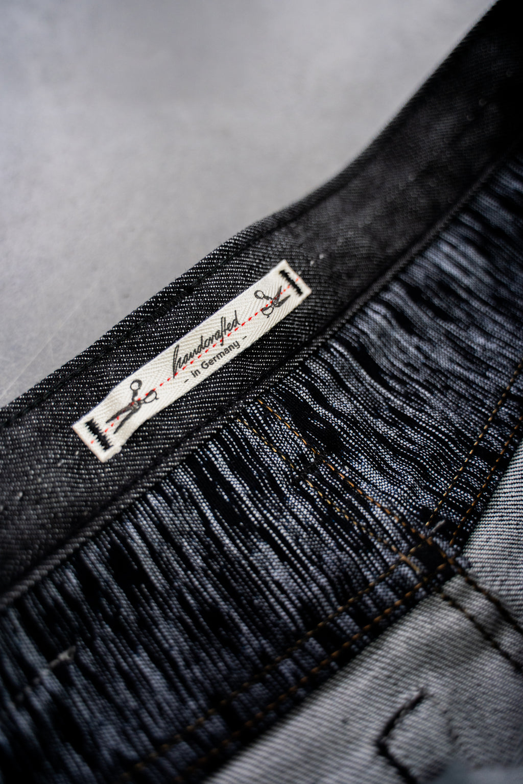 H1-26 - slim fit jeans - 11 oz elastic selvage denim