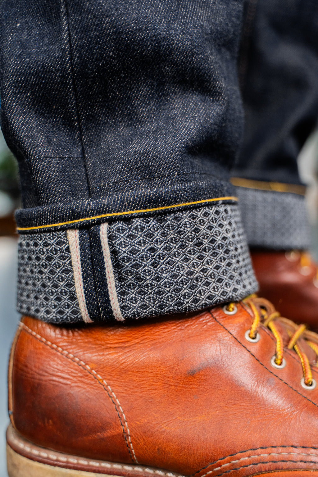 H2-24-R - tapered fit - 17 oz selvage denim