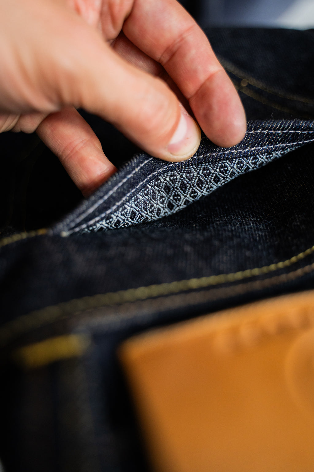 H2-24-R - tapered fit - 17 oz selvage denim