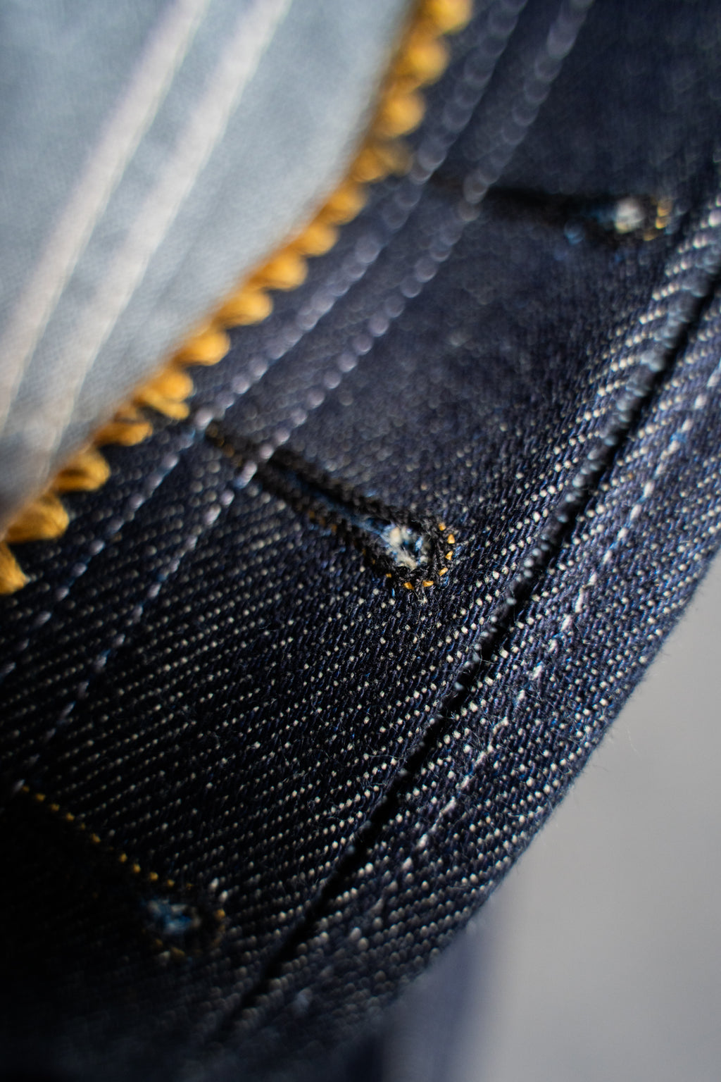 H2-24-R - tapered fit - 17 oz selvage denim